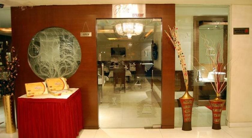 Дург: Hotel Amit International