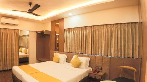 Мумбаи: Hotel Surya Prakash