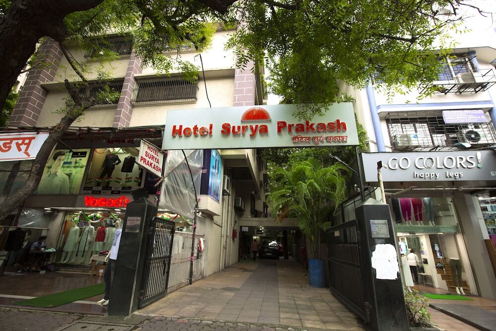 Мумбаи: Hotel Surya Prakash