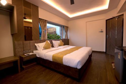 Мумбаи: Hotel Surya Prakash