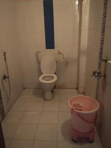 Тирупати: K R Residency