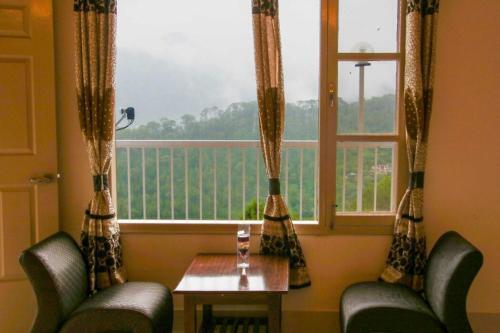 Дхарампур: Terrace Retreat