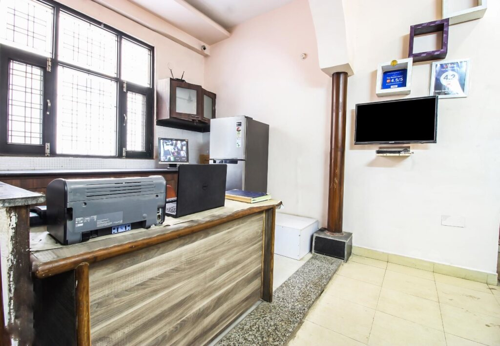 Алвар: Oyo 24075 Galaxy Guest House