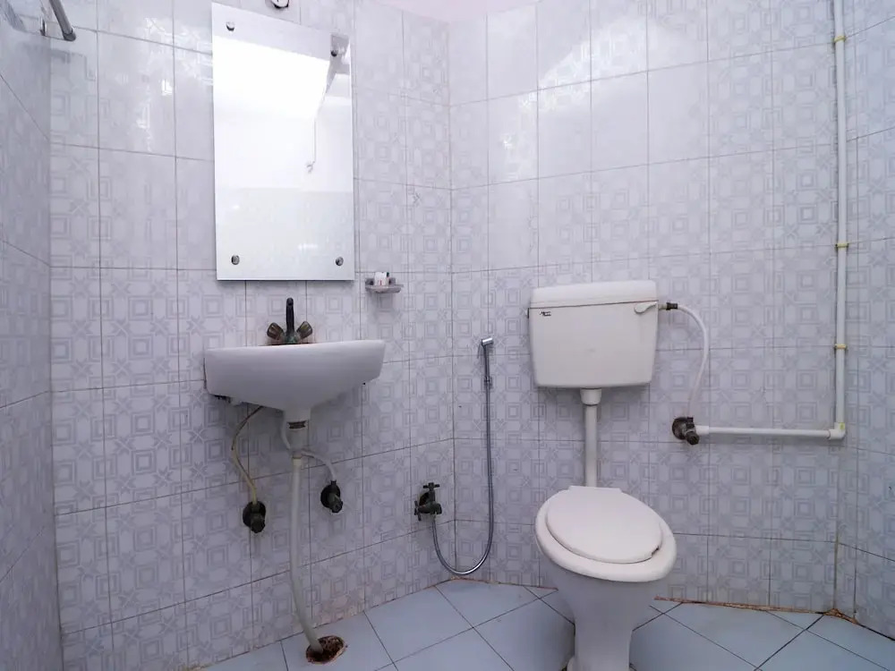 Агра: Oyo 26146 Hotel Sarwan