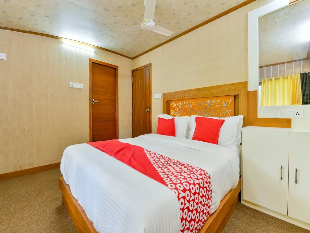 Аллеппи: OYO 16838 Big B Houseboat 10 BHK