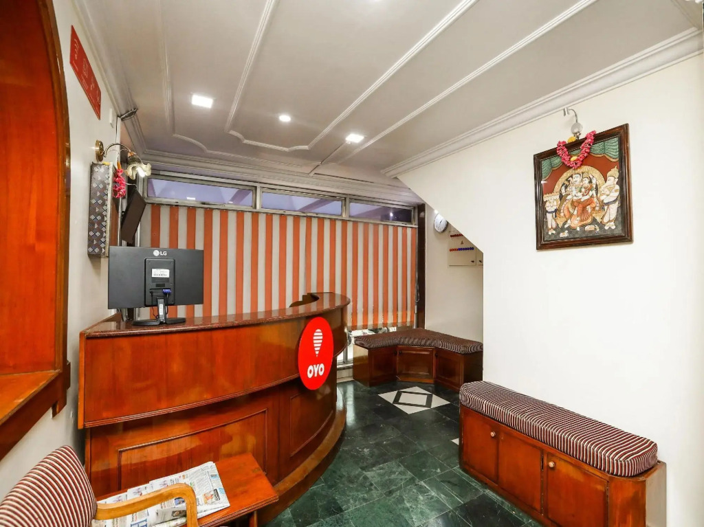 Майсур: OYO 17056 Hotel Chandra Palace