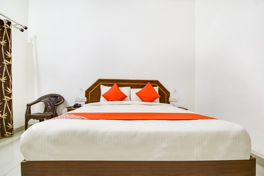 Кхаджурахо: Oyo 23129 Chelsea Palace