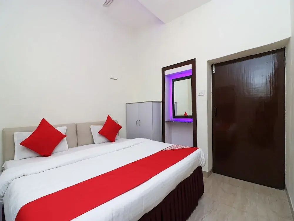 Праяградж: OYO 23414 Jauhari Guest House