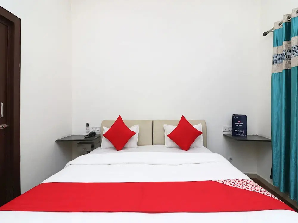 Праяградж: OYO 23414 Jauhari Guest House