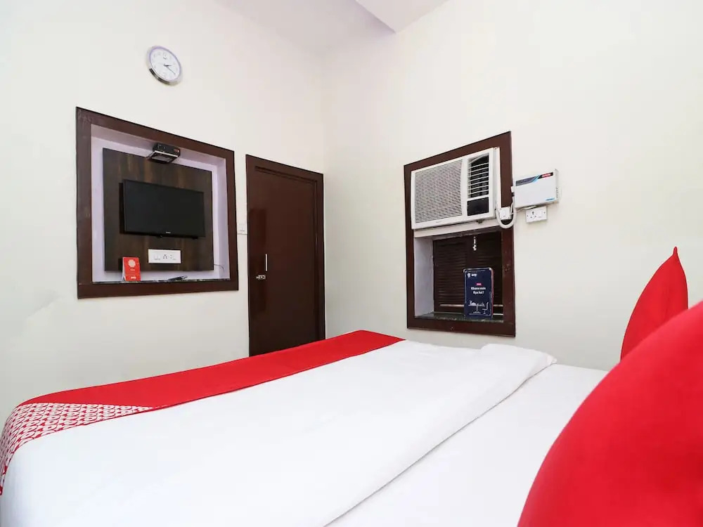 Праяградж: OYO 23414 Jauhari Guest House