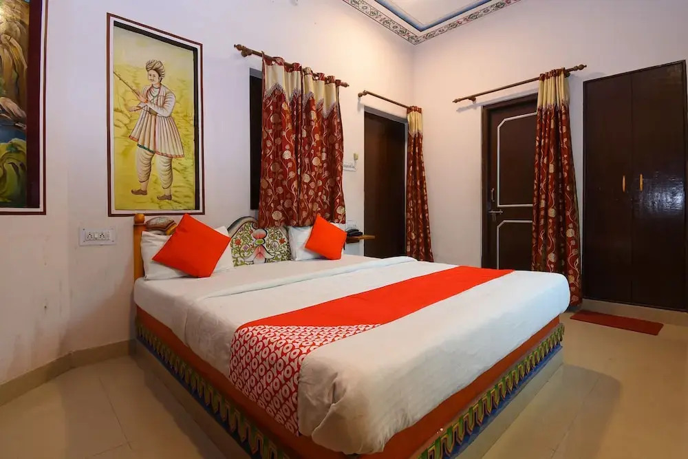 Аджмер: Oyo 2237 Hotel Krishnam Dhani