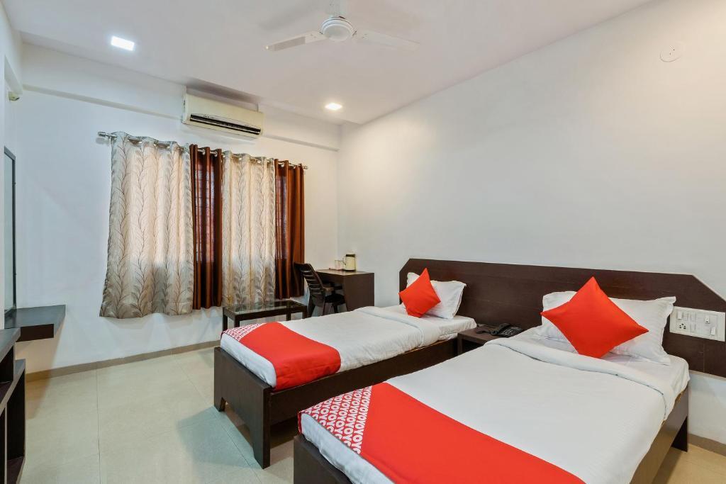 Аурангабад: OYO 24115 Flagship Hotel Rajwada