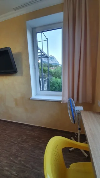 Алупка: Меблированные комнаты в доме Маргарита