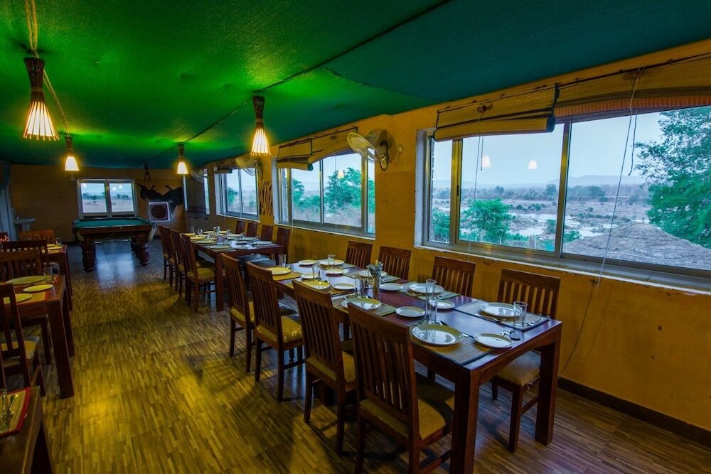 Панна: V Resorts Camp Panna
