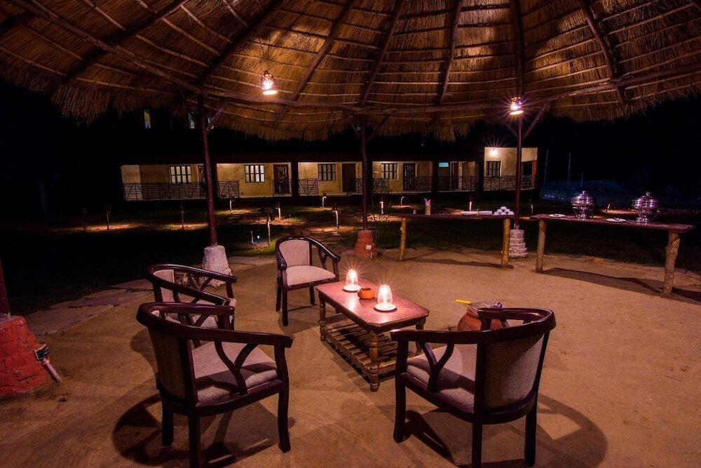 Панна: V Resorts Camp Panna
