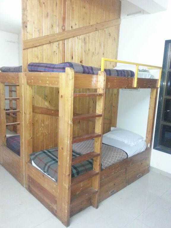 Лонавала: OYO 13328 Rainwood Residency