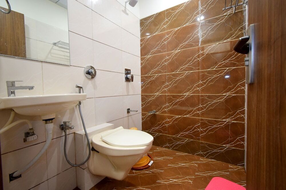 Сомнатх: Oyo 3243 Hotel Aditya Gir
