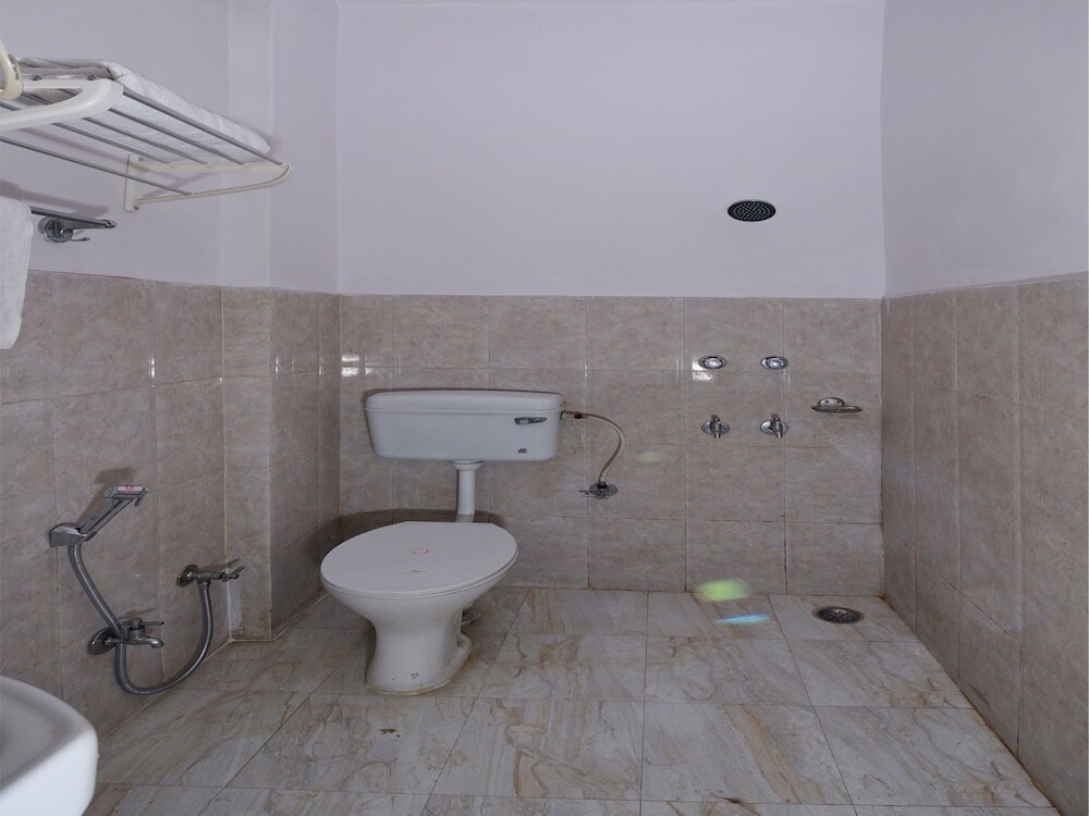 Варанаси: Oyo 14888 Aanvi Palace