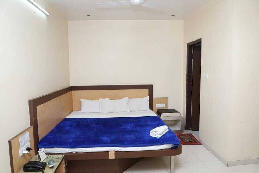 Бедагхат: Oyo 15144 Hotel Ankit