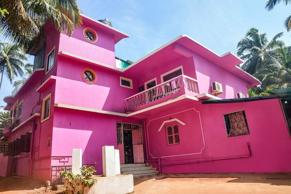 Oyo 29697 Glory Lazfina Guest House — фото 2