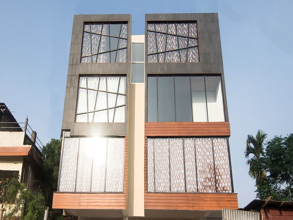 Гувахати: OYO 14648 Queens Casa