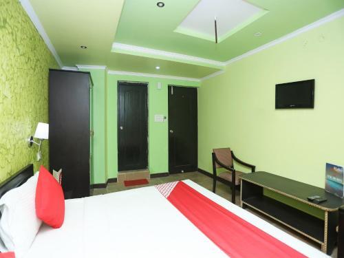 Сукха: OYO 19409 Hotel Sunita And Restaurant