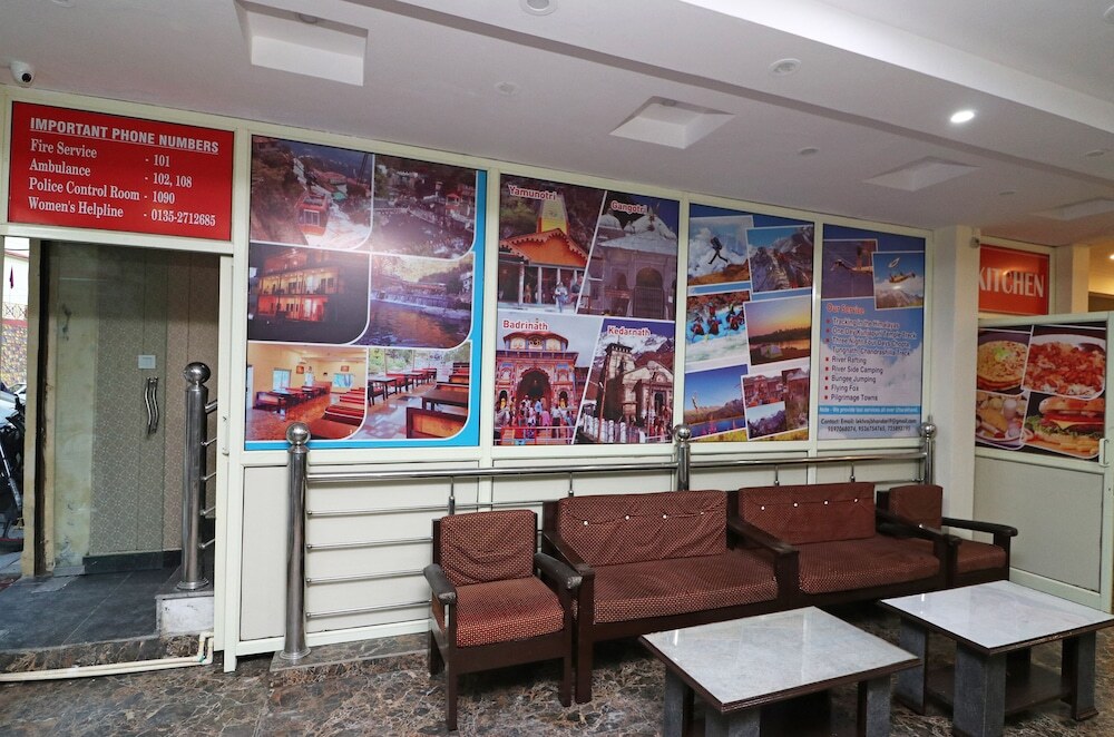 Дехрадун: OYO 22359 Hotel Raj Palace