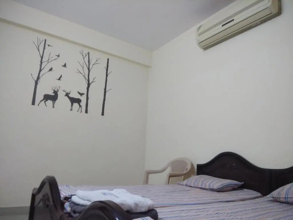 Коимбатур: Gerones Residency