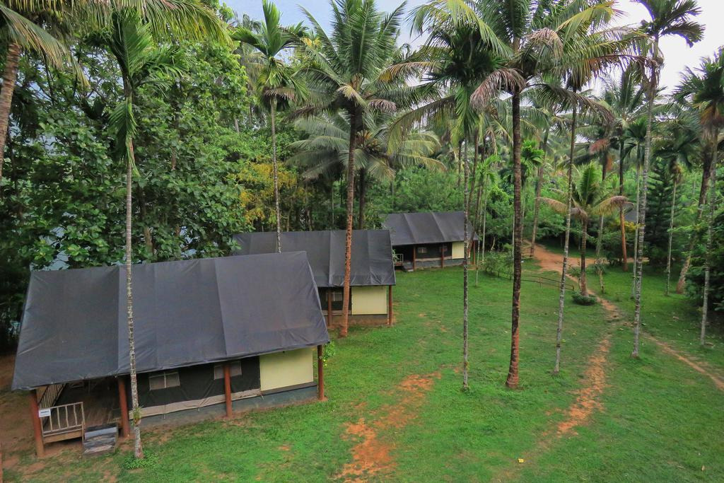 Атирапалли: Amritara Riverside Luxury Tents