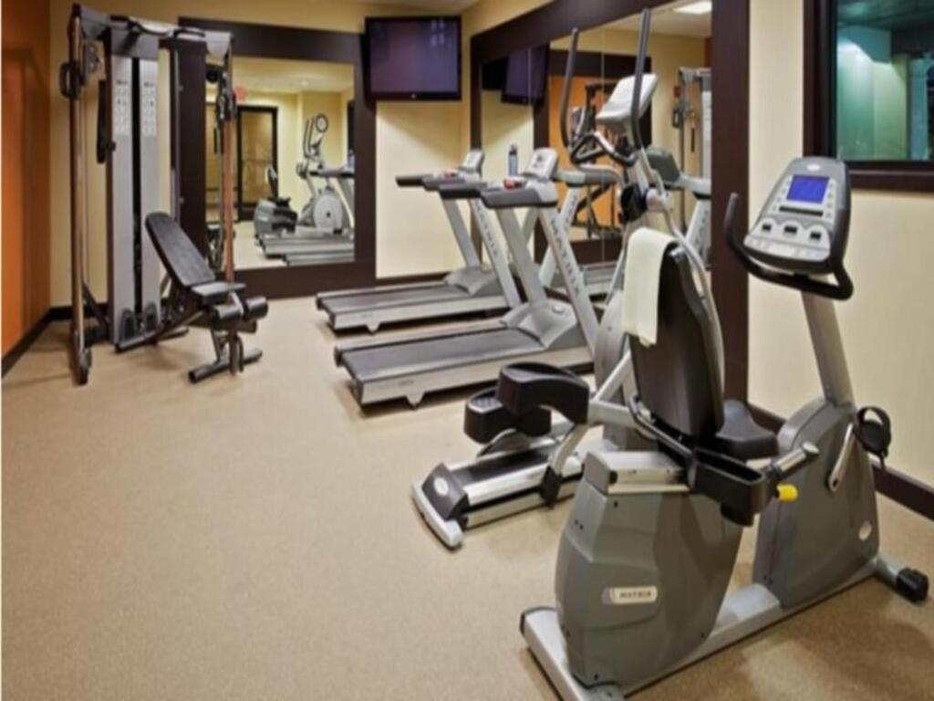 Мератх: Country Inn & Suites By Carlson Meerut