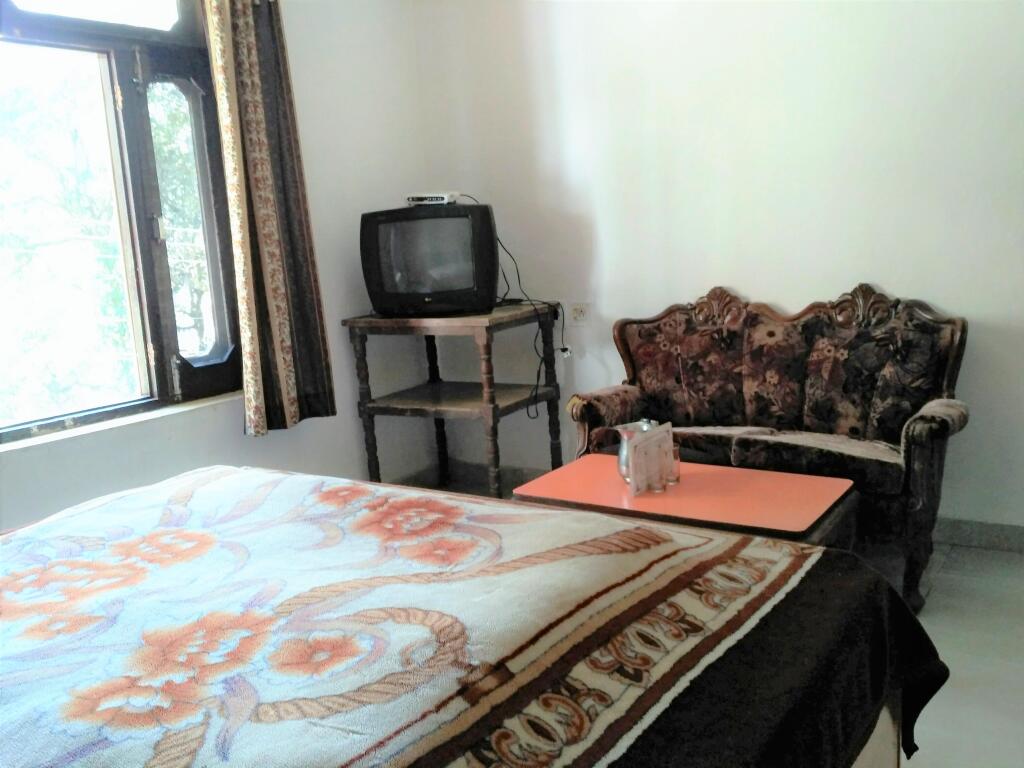Чамба: Hotel Bhandari Palace