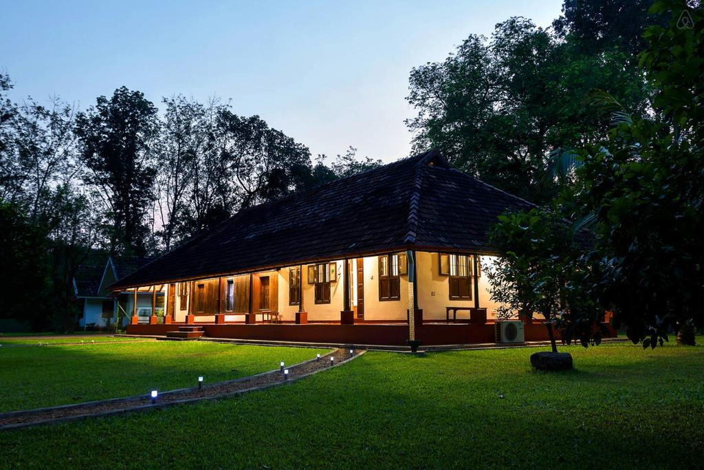 Kuruvinakunnel Tharavadu Homestay Edamattom — фото 2