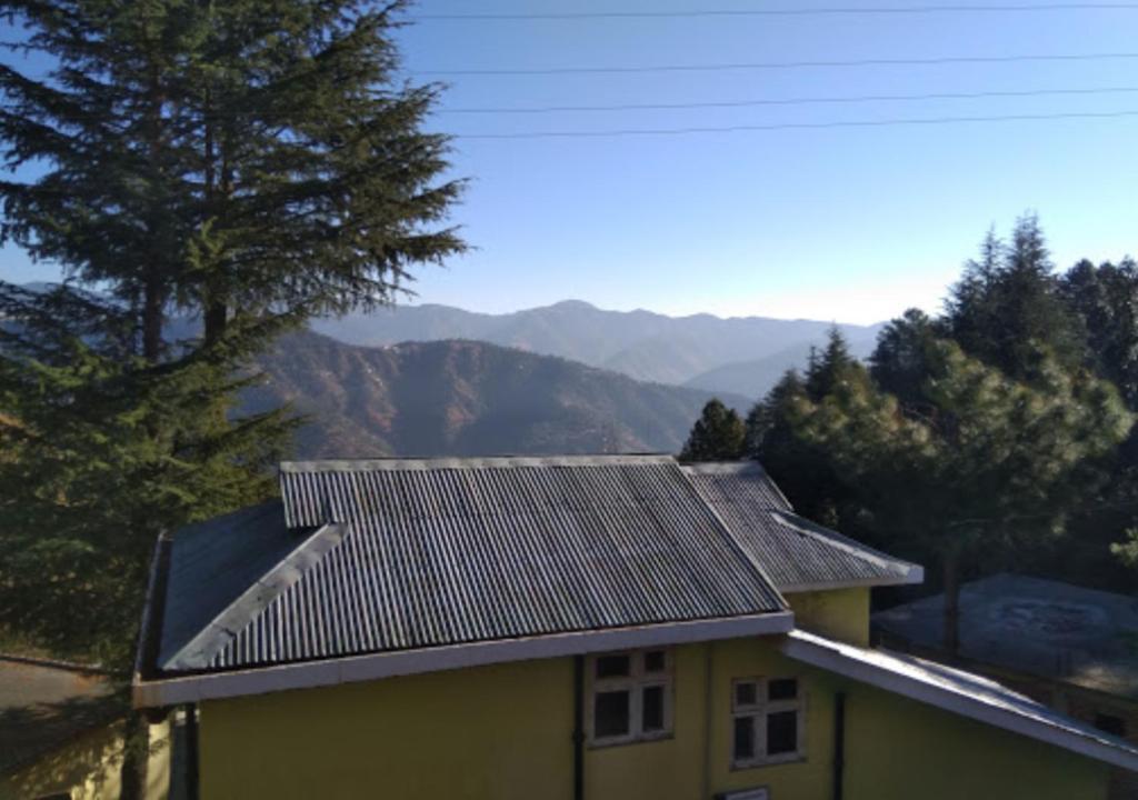 Куфри: The Alpine Retreat