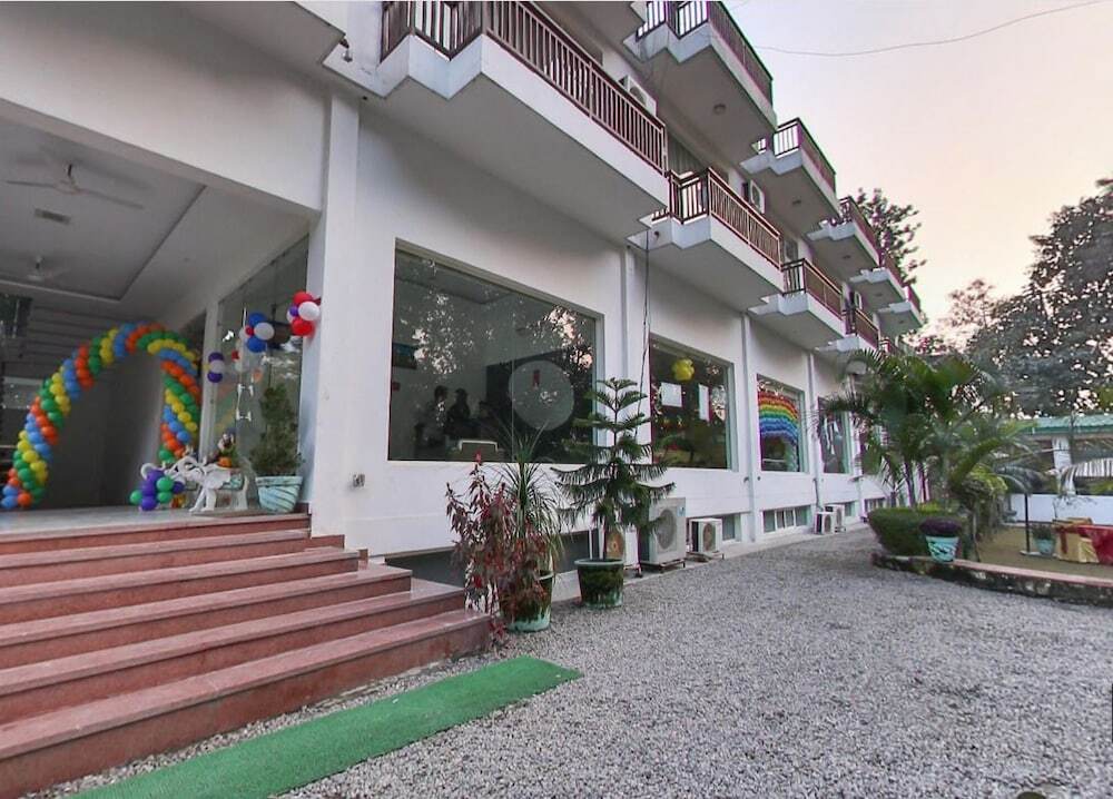 Крепость Ramnagar: Corbett Condominium Resort