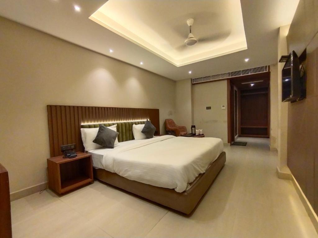 Канпур: Hotel Gagan Plaza