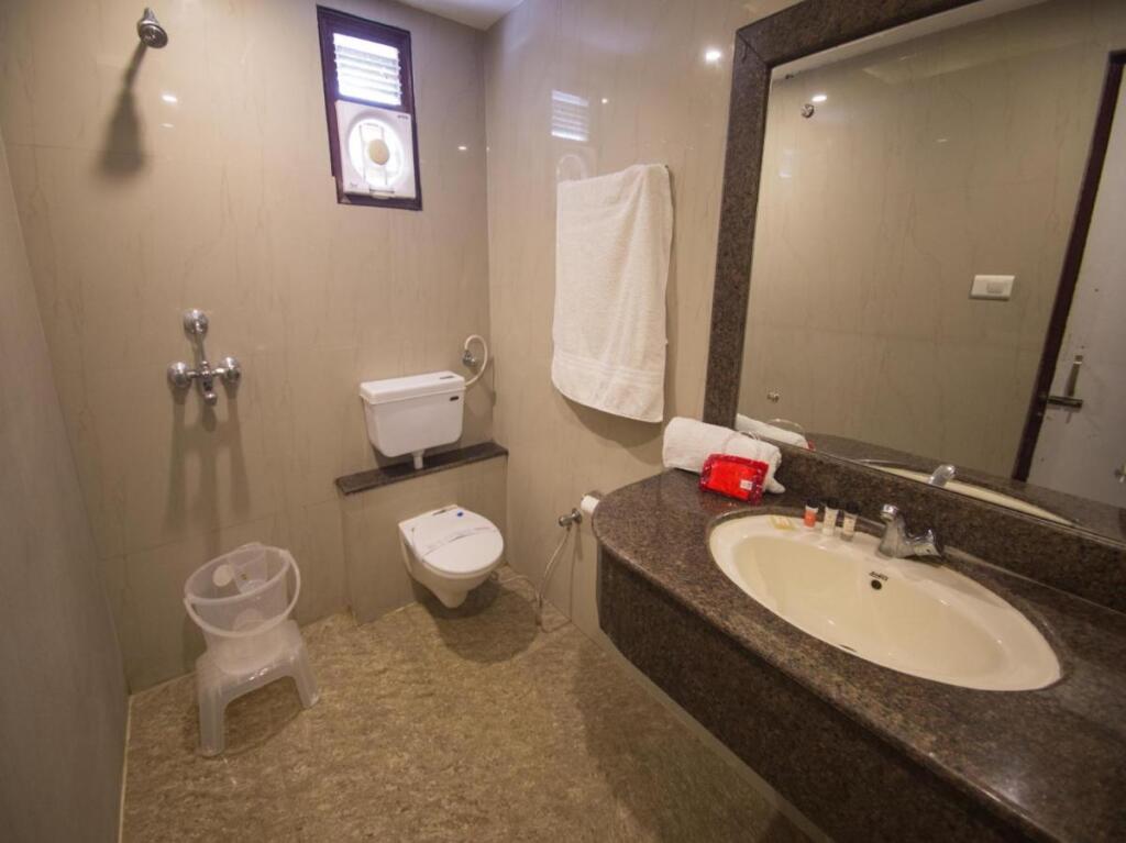 Канпур: Hotel Gagan Plaza