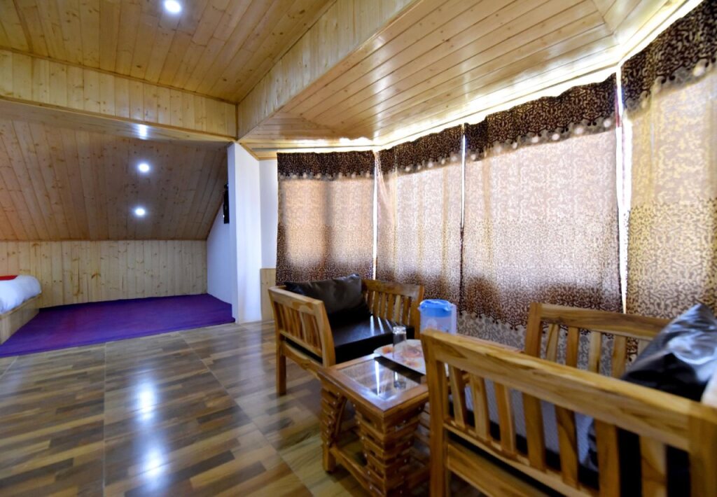 Манали: Valley View Cottage