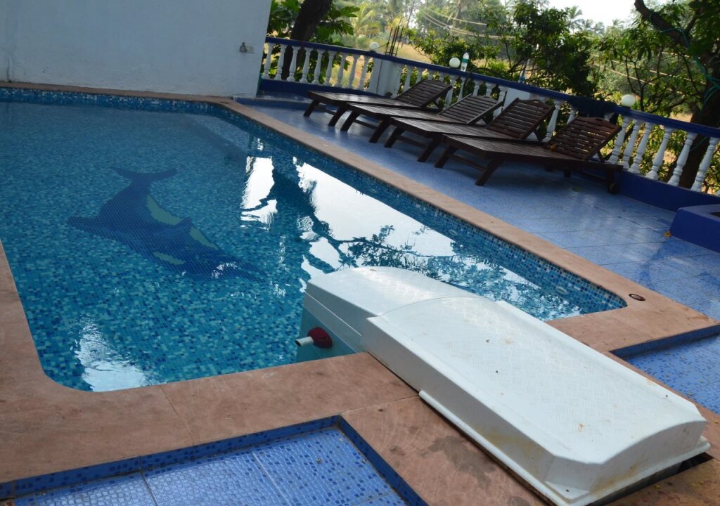 Кандолим: Nisu Beach Hotel Villa