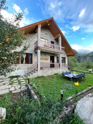 Манали: Molly's Cottage