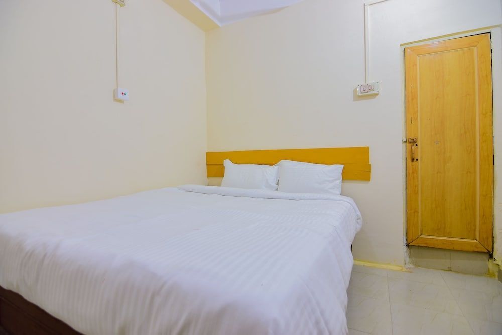 Гувахати: Spot On 30735 Madina Guest House
