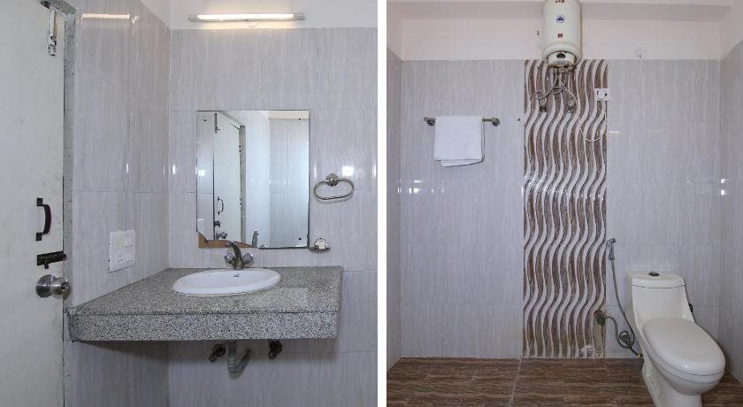Нойда: DSR Residency by OYO Rooms
