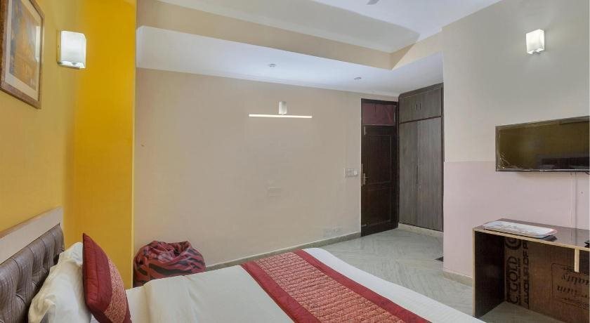 Нойда: DSR Residency by OYO Rooms
