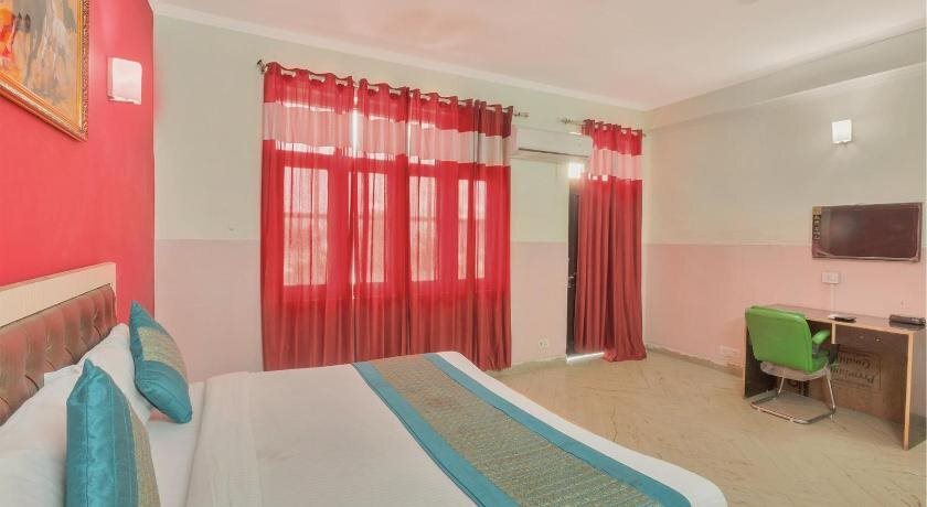 Нойда: DSR Residency by OYO Rooms