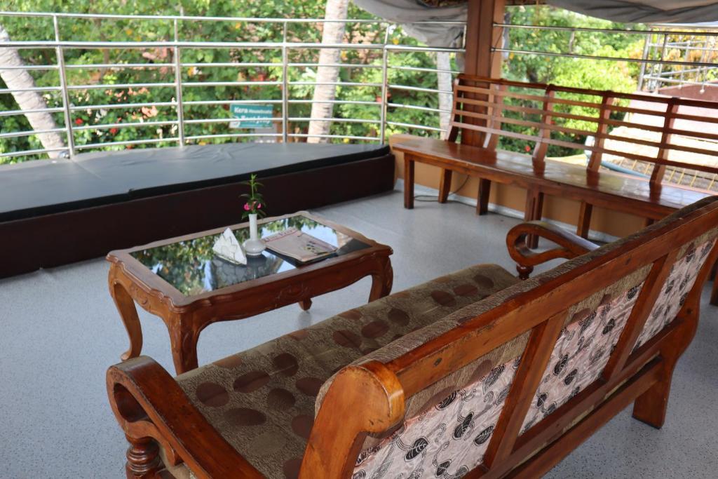 Аллеппи: Kera Houseboats Alleppey