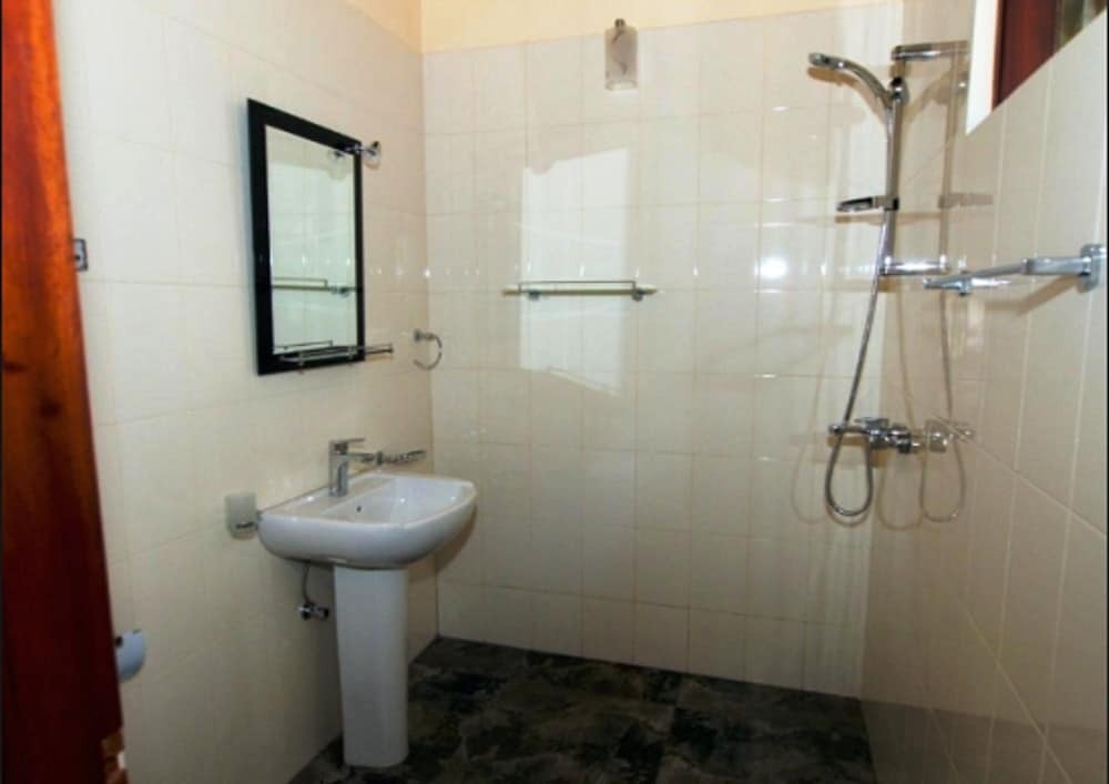 Лех: TIH Hotel City Palace