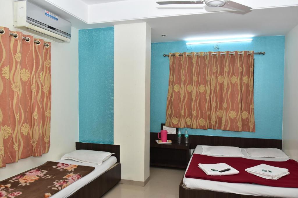 Ширди: Hotel sai dhyan