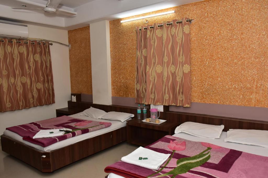 Ширди: Hotel sai dhyan