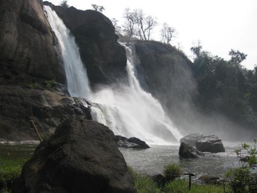 Атирапалли: Magic Land Resorts Athirapally