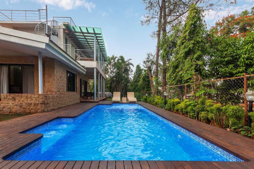 Лонавала: StayVista at Villa Verona