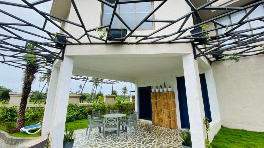Силвасса: Nest Villa